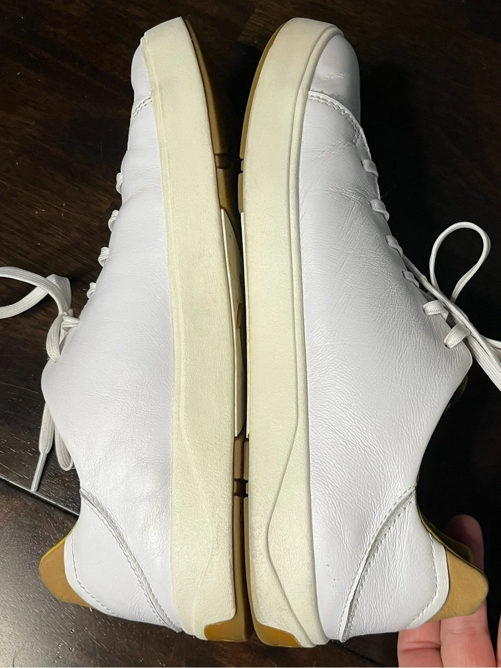 Olukai Lae'Ahi Li'Ili White Leather Sneakers, Sz 10.5